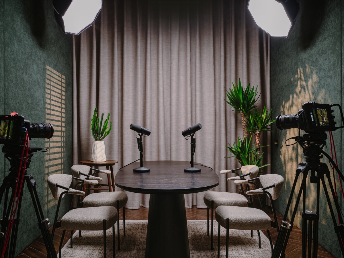 Студия Luma Studio с несколькими камерами